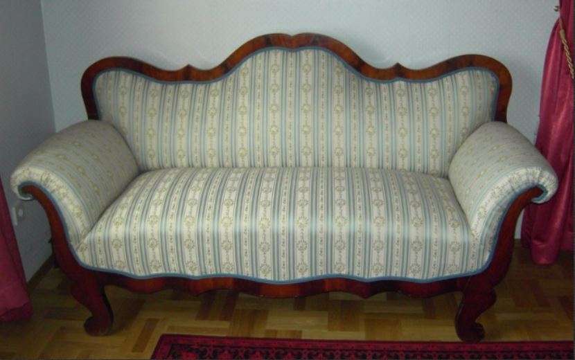 alte weberei couch