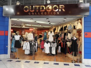 Outdoor Outlet in Gonesse 