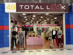 Total Look Outlet in Gonesse
